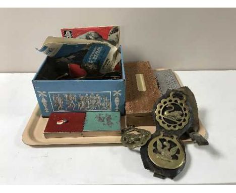 A tray containing horse brasses, Beatles 45, cribbage board, card cases