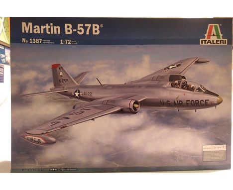 Italeri 1/72 scale kit, Martin B-57B, appears complete/unstarted, storage wear to box. P&amp;P Group 1 (£14+VAT for the first