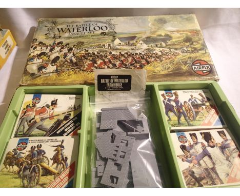 Airfix 1/72 scale Battle of Waterloo Assault set, farmhouse appears complete but unchecked. P&amp;P Group 1 (£14+VAT for the 