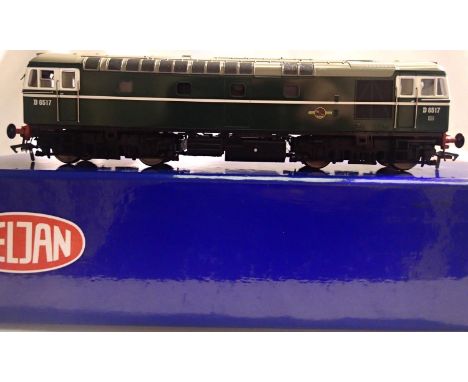 OO scale Heljan 33621, class 33 diesel, Gloss Green D6517, fitted ESU Loksound (untested), box with storage wear. P&amp;P Gro