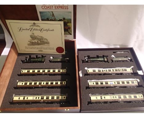 Bachmann Cambrian Coast Express set OO scale, limited edition 963/1000 comprises: class 43xx, 5358, Green Late Crest, and thr