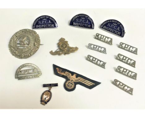 SELECTION OF BADGESincluding the Royal Regiment of Artillery, 5th (Perthshire Highland) Black Watch officers plaid brooch, ce