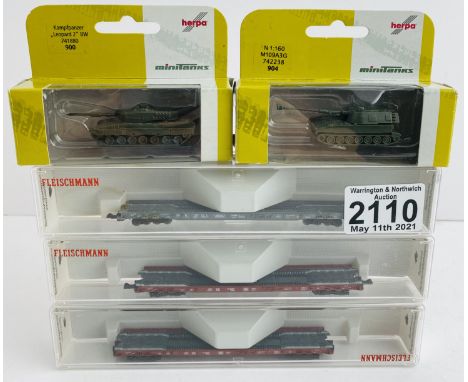 3x Fleischmann N Gauge 8270/8271 Low Floor Rolling Flat Bed Wagons &amp; 2x Herpa Minitanks - All in Original Boxes  P&amp;P 