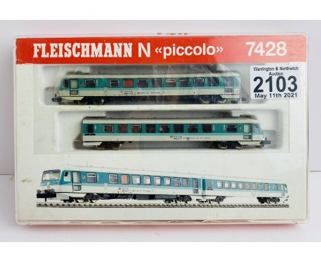 Fleischmann N Gauge 7428 2x Car DB DMU Boxed in Case Box P&amp;P Group 1 (£14+VAT for the first lot and £1+VAT for subsequent