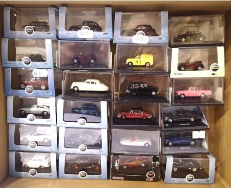 Twenty four Oxford Diecast OO scale cars and vans, all boxed. P&amp;P Group 1 (£14+VAT for the first lot and £1+VAT for subse