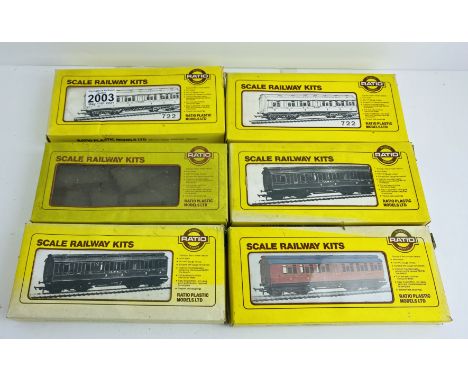6x Ratio 4mm Rolling Stock Construction Kits (Contents Unchecked) - P&amp;P Group 1 (£14+VAT for the first lot and £1+VAT for