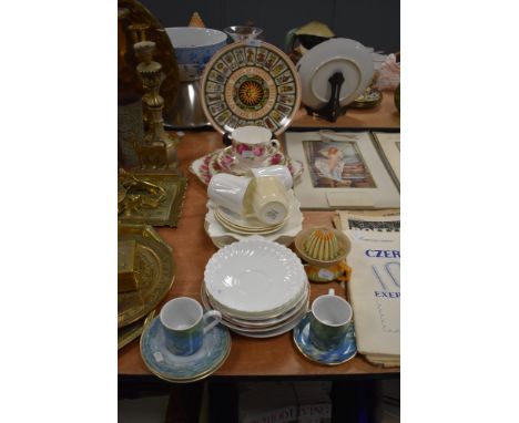 A quantity of cups, saucers and plates, including Shelley 'Dainty White' and Shelley lemon squeezer, also included is a selec