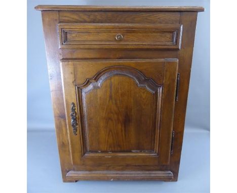 A Large Oak Cupboard with one drawer to top and one cupboard to base with internal shelf, approx 74 x 100 x 48 cms.