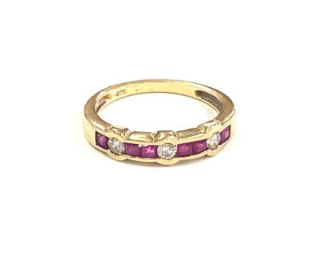 Ladies 9ct gold diamond and ruby ring, approximate ring size L, approximate weight 1.6g 