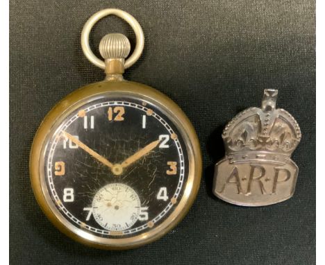 A military issue GSTP pocket watch, black dial, Arabic numeral, subsidiary seconds (missing hand), button wind movement, impr