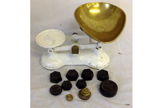A Set Of Cast Iron Kitchen Scales With Weights By Fereday Of London