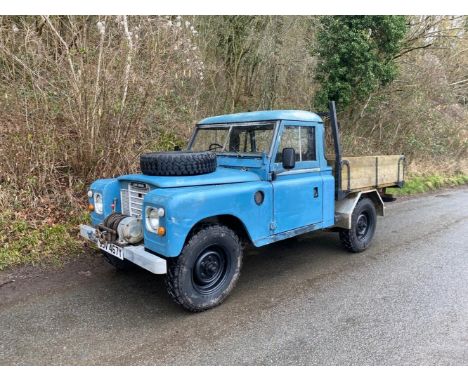 1983 Land Rover Series III 109' Pick UpRegistration no. DJV 467YChassis no. SALLBCAG1AA170178Odometer reading. 68,418MOT expi