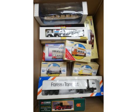 Boxed modern corgi models, boxed Titanic model by Claytown, boxed Lledo lorry, boxed model of a articulated lorry by Lion Toy