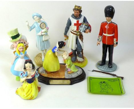 A mixed group of Royal Doulton figurines, comprising Disney Showcase Collection Dopey's First Kiss SW21, limited edition 1384