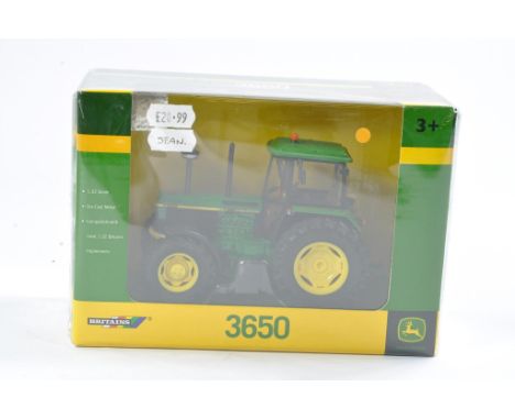 Britains Farm 1/32 issue comprising John Deere 3650 Tractor. Excellent, secure in box and not previously removed from packagi
