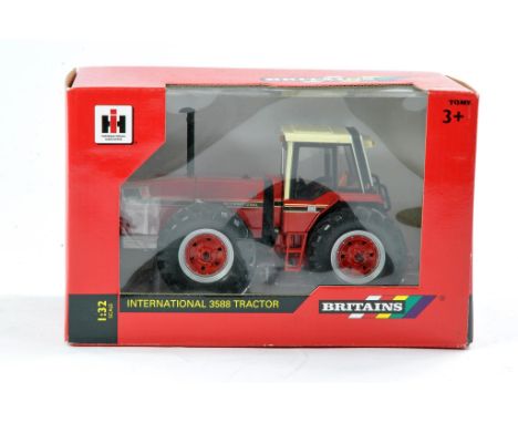 Britains Farm 1/32 issue comprising No. 42651 International 3588 'Snoopy' Tractor. Excellent, not removed from box, box with 