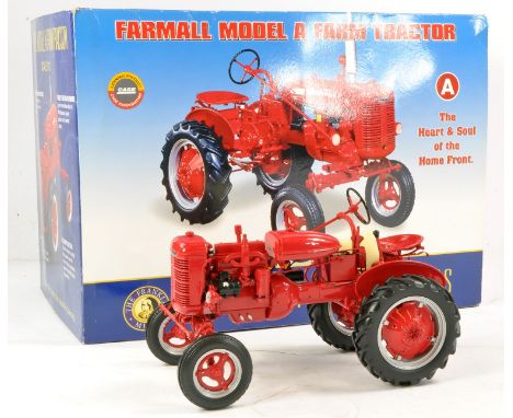 Franklin Mint 1/12 Farm issue comprising High Detail Farmall Model A Tractor. Model looks to be without fault and complete wi