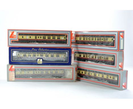 Lima Model Railway comprising assortment of coaches x 6. All look to be well preserved / excellent / excellent with boxes. 