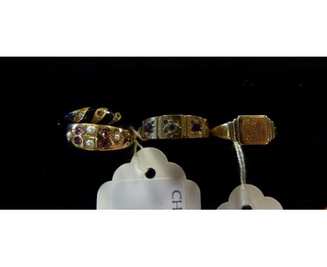 An 18ct gold and enamel mourning ring, two gypsy style rings, and a 9ct gold signet ring, approx. 2.2 g (4) 