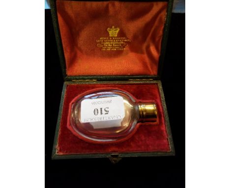 A glass scent bottle, with gold mounts, inscribed (the stopped chipped), in a Hunt & Roskell Late Storr & Mortimer fitted box