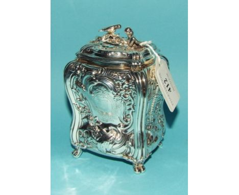 A George II silver tea caddy, with embossed decoration, crested, London 1759, approx. 7.1 ozt Condition report Report by GH

