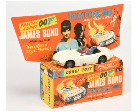 Corgi Toys 336 "James Bond " Toyota 2000GT "You Only Live Twice" - white body, black interior with "James bond &amp; AKI" fig