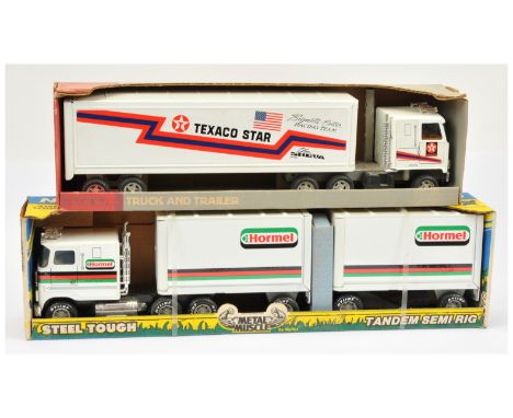 ERTL (USA) 3182 "Texaco Star" Truck and Trailer - large scale tinplate and plastic issue finished in white, blue and red - Ex