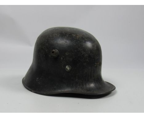 Free-State Army: A rare "Vickers Ltd" Army Helmet, numbered "H8522", c. 1927, (small size) with leather padded inset, painted