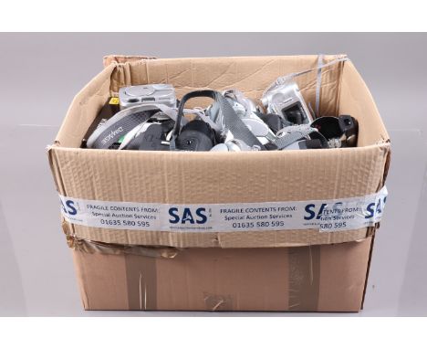 A Box of Digital Cameras, including Fujifilm Finepix, Kodak Easy Share, Minolta Dimage, Konica Minolta and other examples, al