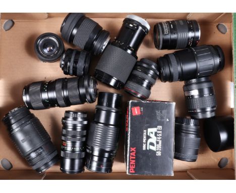 A Tray of Zoom Lenses, AF &amp; manual focus, AF lenses untested, various mounts &amp; focal lengths, manufacturers include P