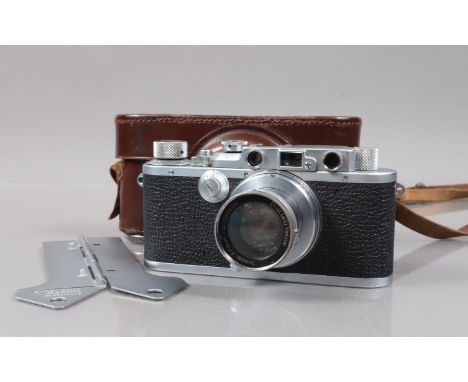 A Leitz Wetzlar Leica IIIa Rangefinder Camera, serial no 234594, number indicates factory conversion from model III, body F, 