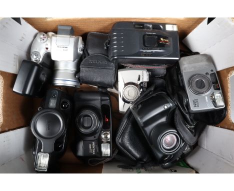 A Small Tray of Pentax and Fujifilm Compact Cameras, comprising a Pentax Espio 115M, a Zoom 90, a Zoom 90 WR, an Efina and an