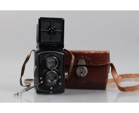 A Rolleiflex Old Standard Type 3 K2 622 TLR Camera, serial no 519895, circa 1936, body F-G, logo on hood faded, patch of mirr