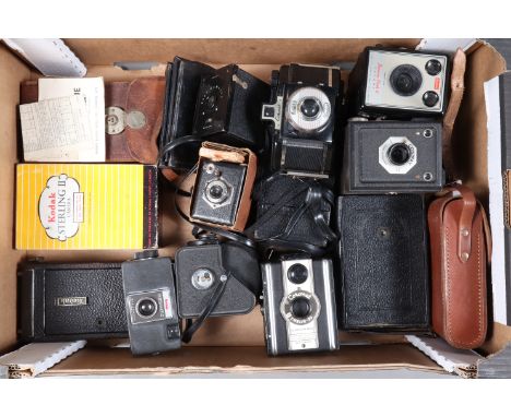 A Tray of Folding and Box Cameras, 13 approx including a No 2A Folding Pocket Brownie Model A, a No 1A Autographic Kodak Jr, 