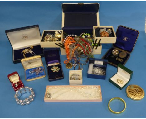 A quantity of Costume Jewellery, including a silver watchchain, three small gold brooches, one set citrine, a mourning brooch