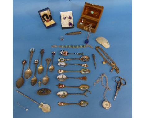 A quantity of Costume Jewellery, including a Continental silver and paste pendant/brooch, marked on the reverse 830, a 9ct go