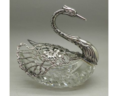 A silver and glass swan trinket dish