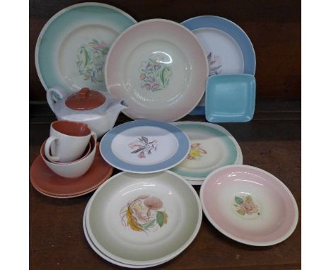 Susie Cooper, Midwinter and Poole pottery