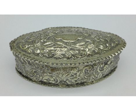 A Victorian embossed silver trinket box, marks worn, 102g, 11cm