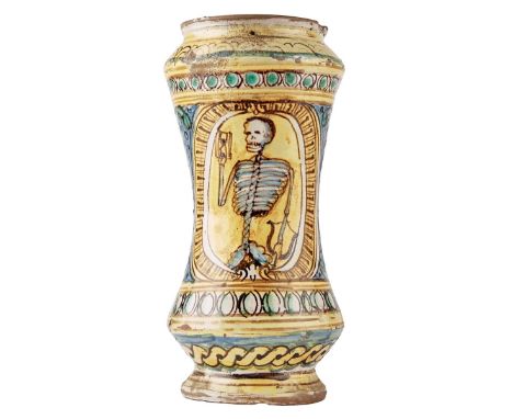 Albarello mit Gerippe Sizilien, Palermo od. Burgio, 17. Jh. Schlanke Zylinderform mit sanft eingezogener Wandung; in schmaler