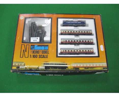 A Lima 'N' Gauge Boxed Train Set, comprising Continental outline Class 410 Bo-Bo DB Rail electric twin pantograph locomotive,