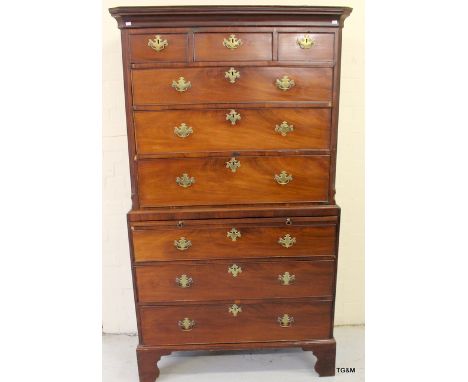 A 9 drawer tallboy chest. 183 x 102 x 52cm
 
Condition report
In our opinion this piece is from the Victorian Era there are 3