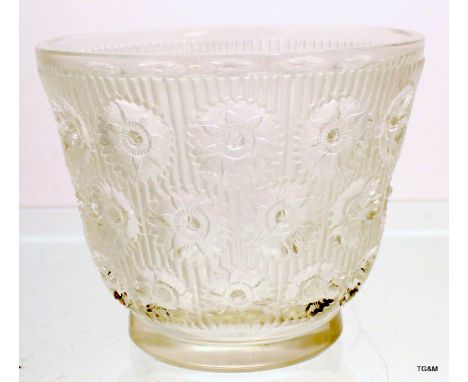 A R. Lalique Edelweiss glass vase produced in 1937. Measuring 16 x 20cm
Condition report
No problems no cracks or chips, very