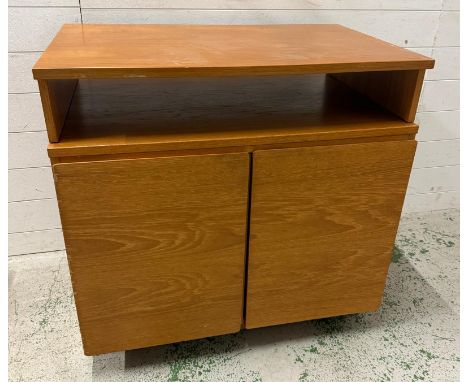 Mid Century teak side cabinet, a footed shelf sits on top and the double doors opens to storage (54cm x 53cm x 84cm)