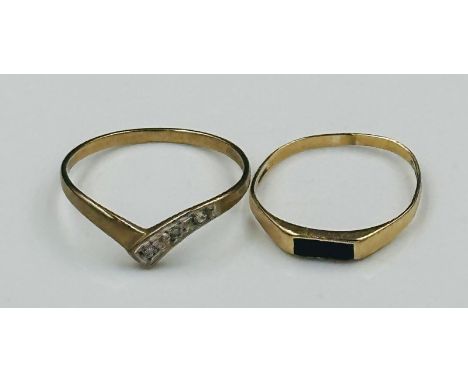 Two 9ct gold fashion rings including a wishbone style, sizes P and L Approximate weight 1.6g