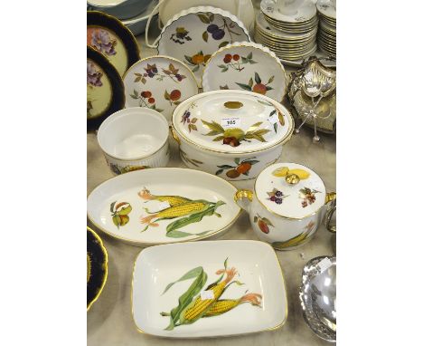 Ceramics - Royal Worcester Evesham pattern tableware; etc qty 