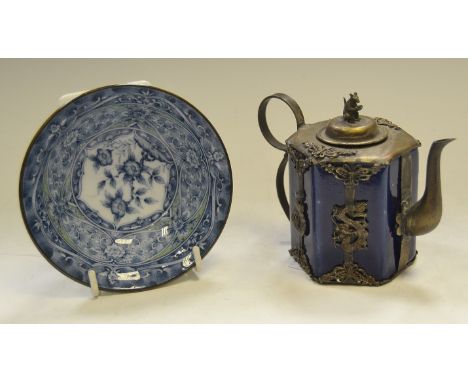 A Chinese cobalt blue hexagonal teapot, metal spout and handle, the frame with phoenix, the cover with rat finial, 9cm high; 
