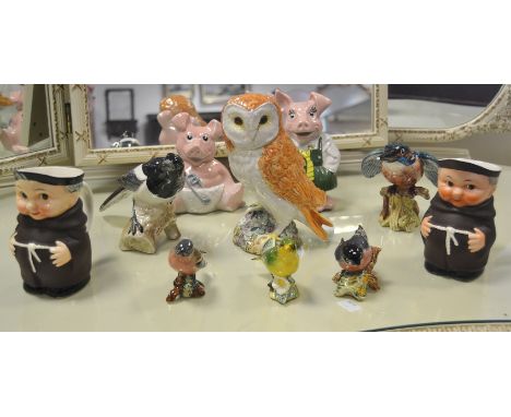 A Beswick model of a Barn Owl; Magpie; Kingfisher; others smaller; Goebel jugs; etc. (10)