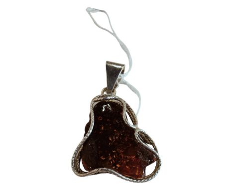 LARGE SILVER AN AMBER PENDANT 