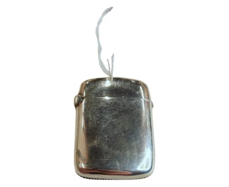 LOVELY PLAIN SILVER VESTA CASE 